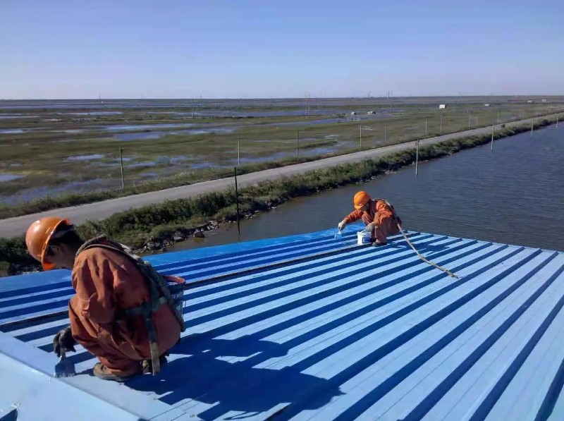 章丘钢结构屋面漏水原因